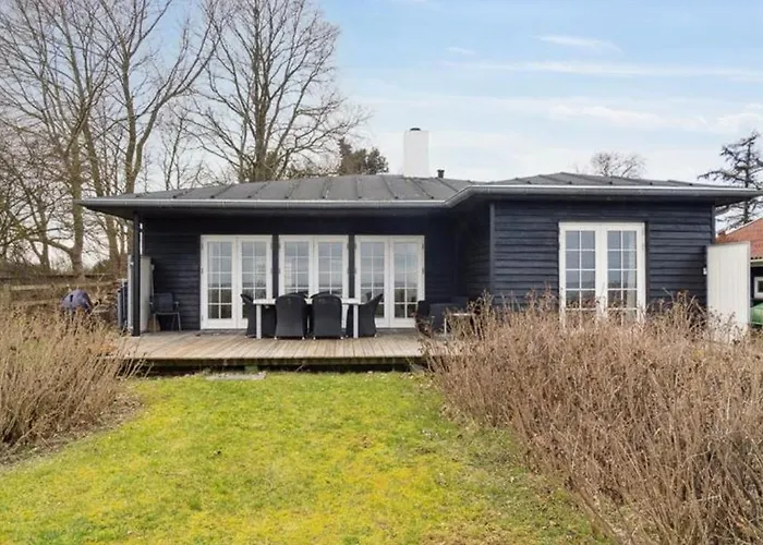 Ferienhaus Beachfront Summerhouse With Amazing View And Peace Hesselager